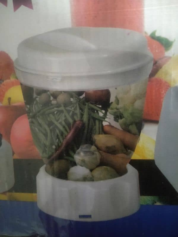 Brand new juicer blender 3