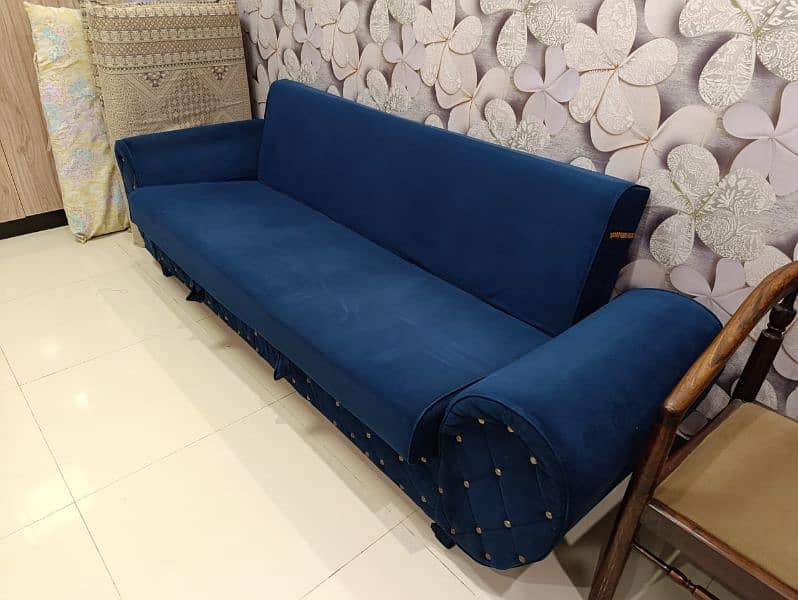 Sofa Cumbed Good Condition with Original Foam Quality 2