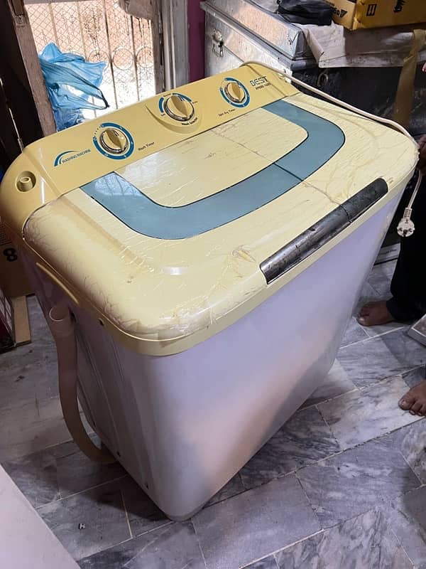 brand new imported washing machine with spinner, twin tub 2