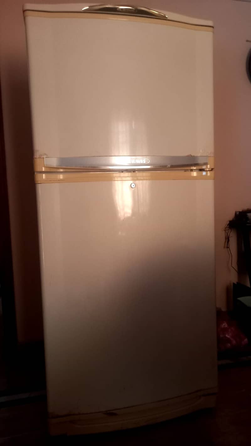 Waves 18, 20 CuFt Fridge for Sale , Fridge Karachi - Price Negotiable 1