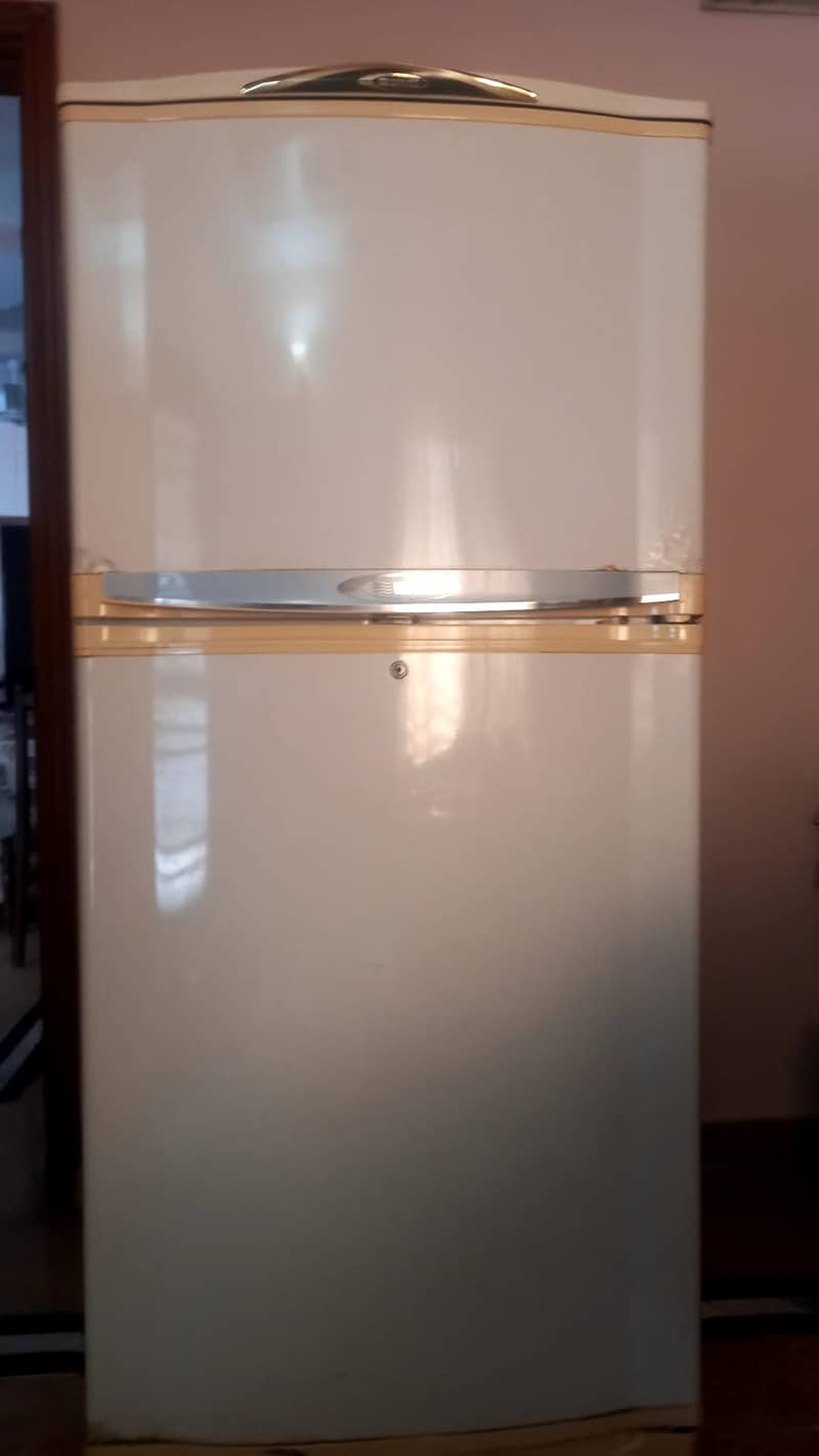 Waves 18, 20 CuFt Fridge for Sale , Fridge Karachi - Price Negotiable 2