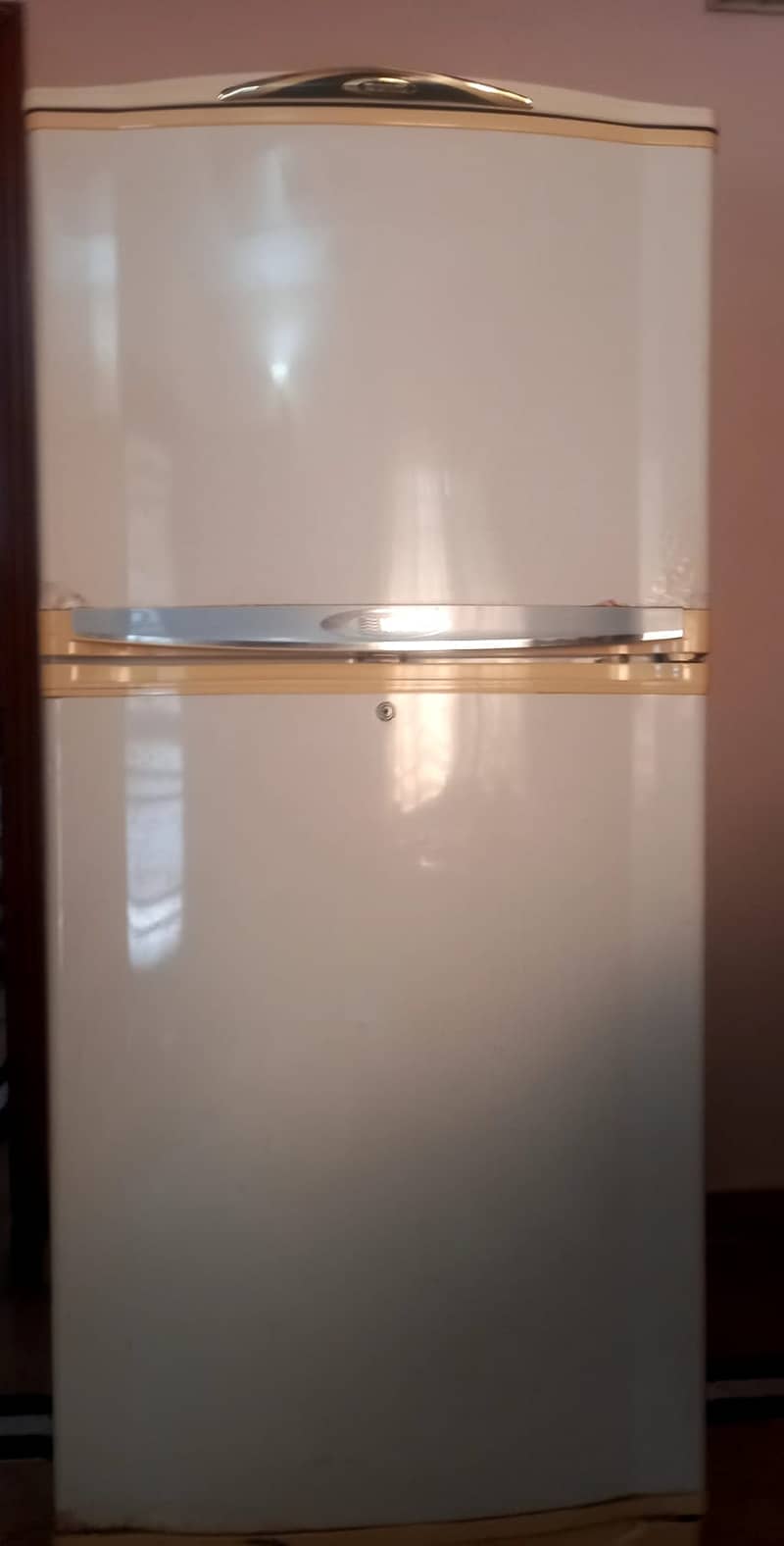 Waves 18, 20 CuFt Fridge for Sale , Fridge Karachi - Price Negotiable 4