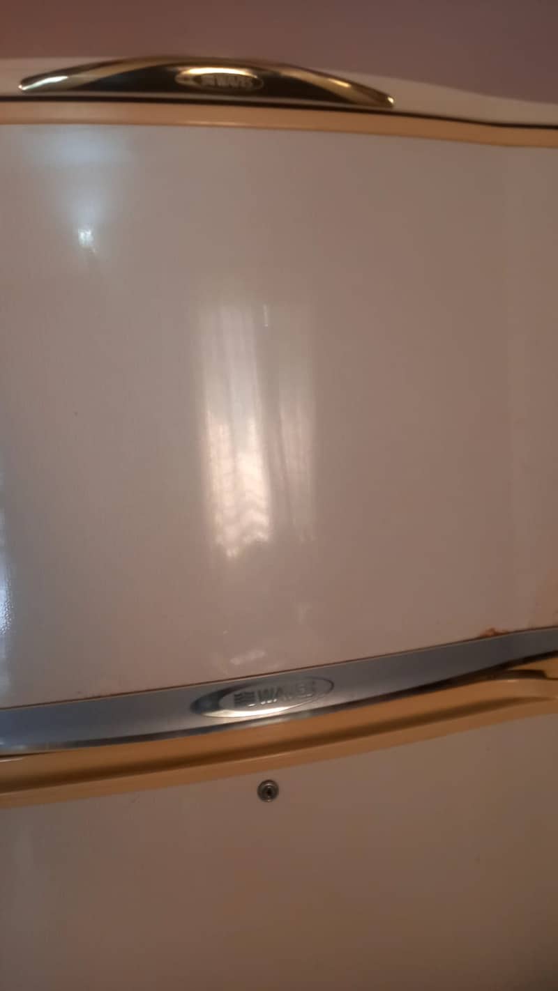 Waves 18, 20 CuFt Fridge for Sale , Fridge Karachi - Price Negotiable 5