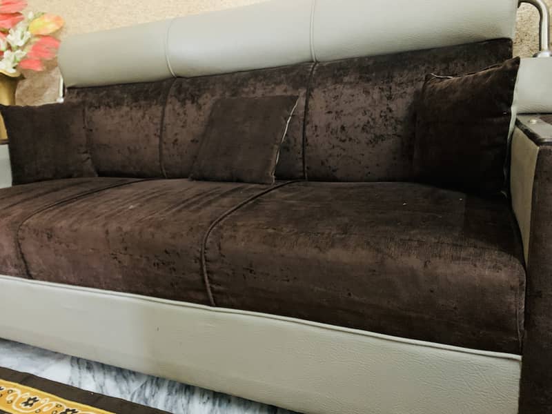 Sofas and table for sale 2