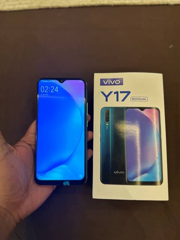 Vivo y17 8/256 GB // Vivo mobile 4