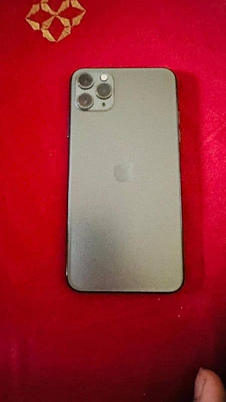 iPhone 11 Pro Max 256 GB Pta approved 5