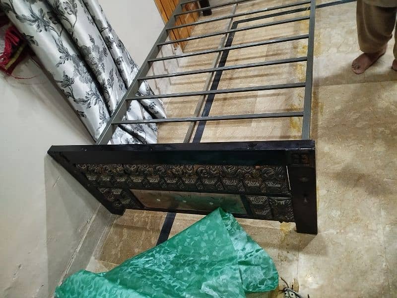 2 single bed iron 11