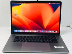 APPLE  MACBOOK PRO 2019 CI7 16/256 4GB GC