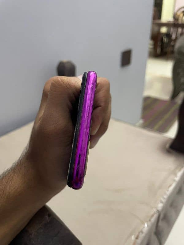 Oppo F9 Pro 6/128 PTA Approved Dual Sim 2