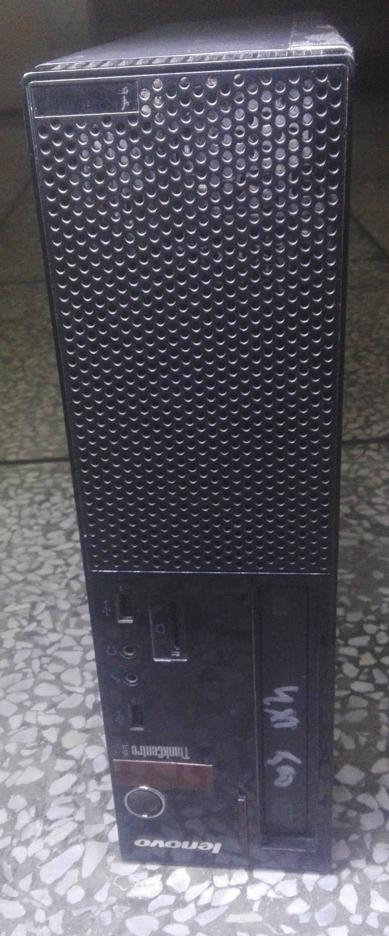 Used CPU LENOVO Desktop Model: 3493AZG 1