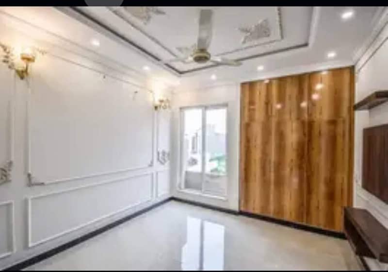 10 Marla House For Sale In Paragon City Lahore 7