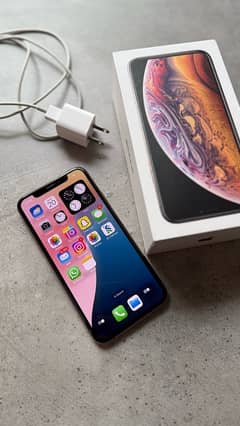 iPhone XS Gold 256GB PTA Approved