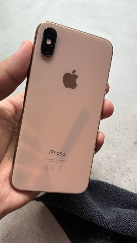 iPhone XS Gold 256GB PTA Approved 6