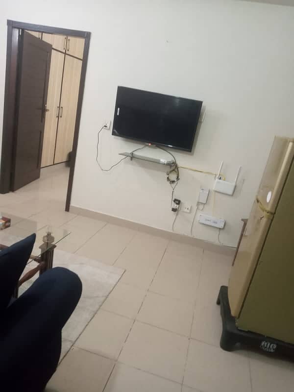 2 bed fully furnished flat available for rent in E-11/3 MPCHS 6