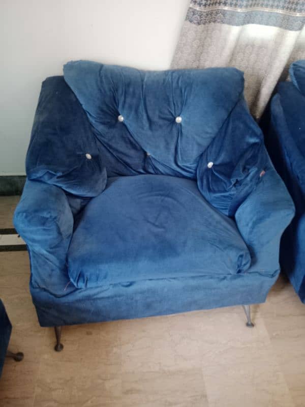 Blue sofa set used for sale 7