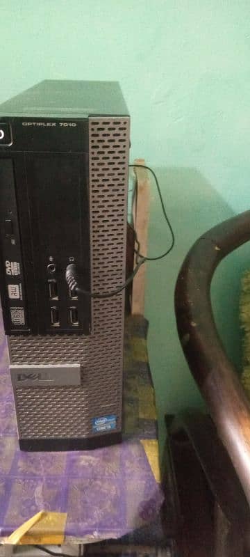 gaming pc with 500 hard drive ,graphic card and gta installed 1