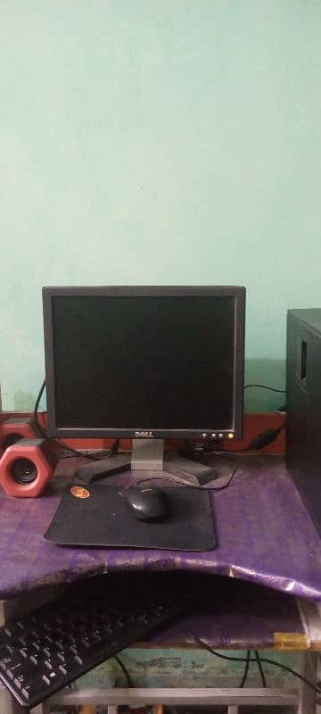 gaming pc with 500 hard drive ,graphic card and gta installed 6