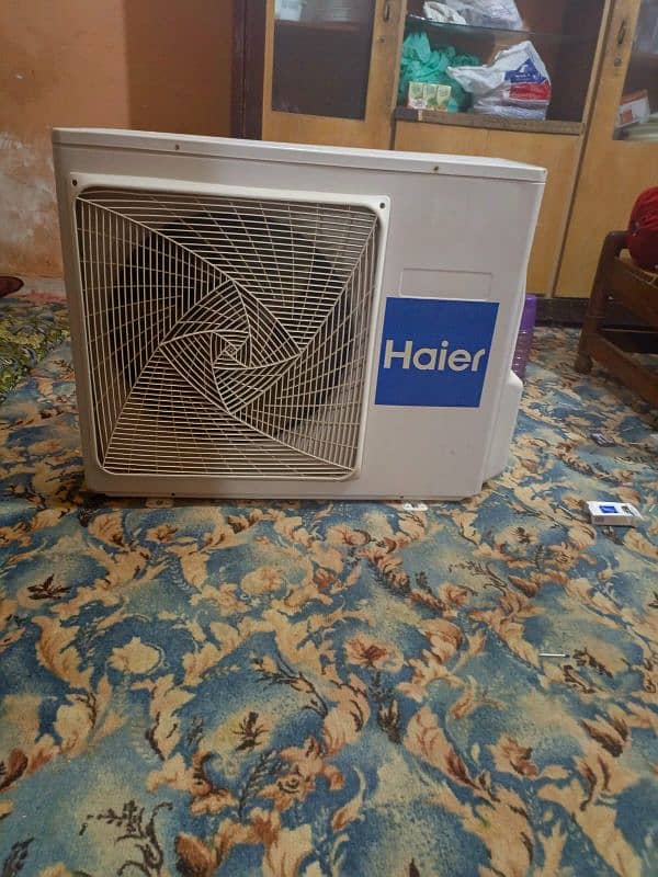 Haier Inverter Air Conditioner - 1.5 Ton, Copper Condenser 1