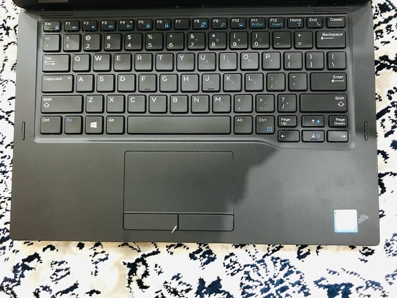 DELL LATITUDE 7390 2-in-1 core i7 8th generation 10/10 condition 2