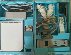 Nintendo Wii Complete Box