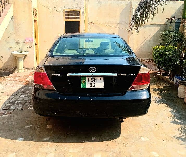 Toyota Camry 2004 location multan 4