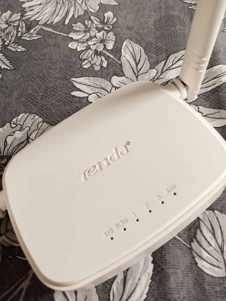 Tenda Router 2150 1