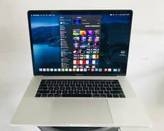 APPLE MACBOOK PRO 2017 CI7 16/512GB 4GB GC