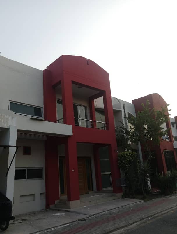 5 Marla House For Sale in Safari Villa Bahria Town Lahore 0