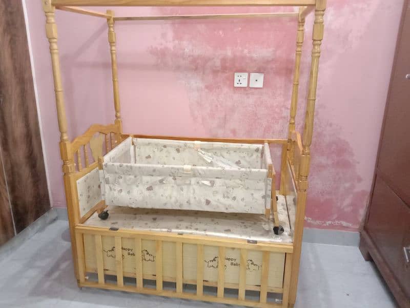 Baby cot with baby swinger 2 in 1 5