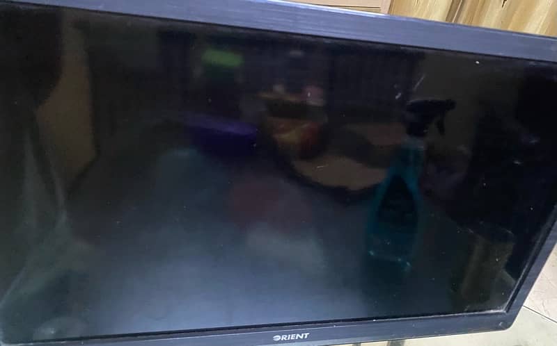 orient 24 inch tv 1