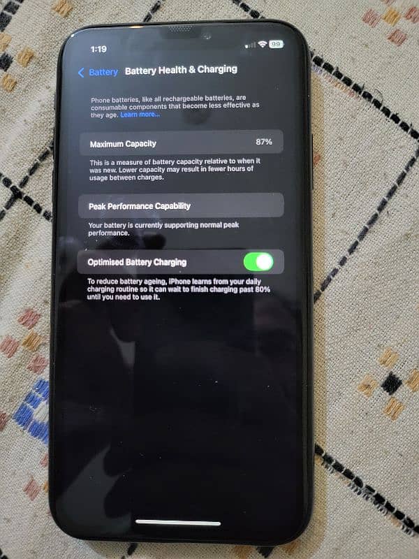 iphone XR 10/10 Factory Unlock Non PTA 3