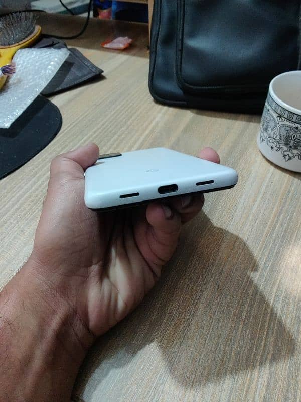 Google pixel 4a5g 2