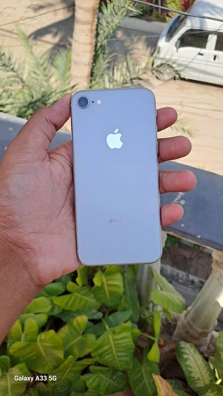 iPhone 8 (64 GB) (non pta) 0