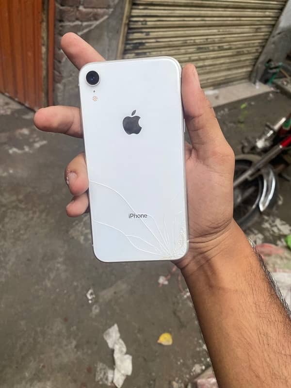 iPhone xR 64 GB HA factory unlock ha dul sim non pta ha 1