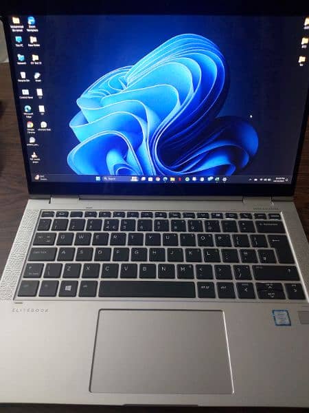 HP Elitebook 1030 G3 - Core i7 8th ×360 16GB 512GB, 13.3 FHD 0