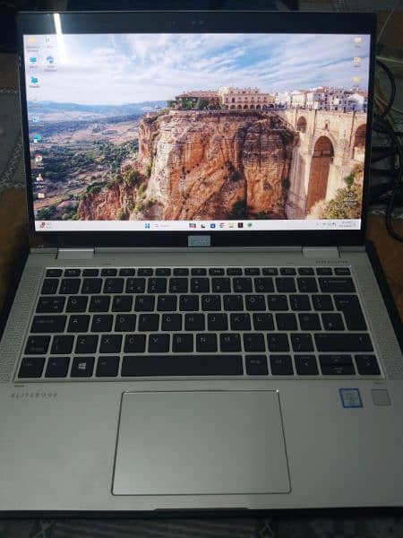 HP Elitebook 1030 G3 - Core i7 8th ×360 16GB 512GB, 13.3 FHD 3