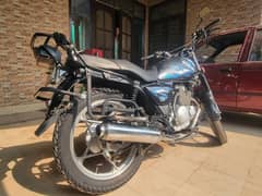 Suzuki GS 150 SE