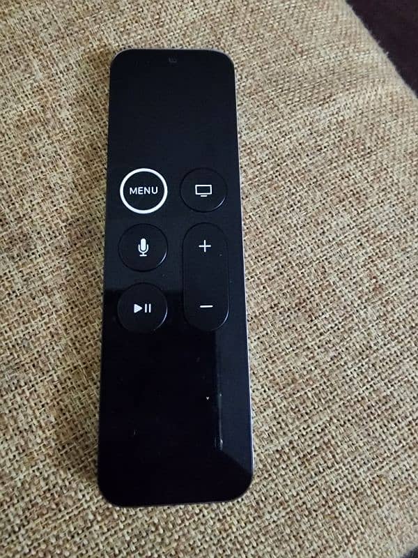 Apple tv box 4k 1st Generation 2