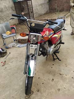 Honda 125 2019 model 1st owner Islamabad number