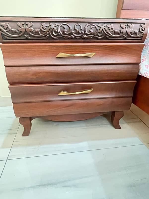 wooden bed set with side tables and dressing table 1