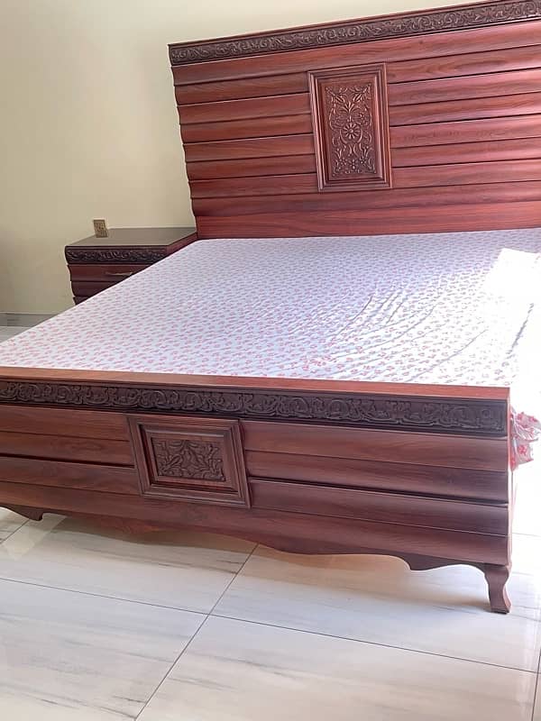 wooden bed set with side tables and dressing table 4