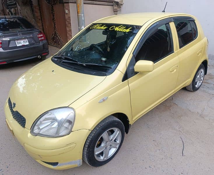 Toyota Vitz 2003 FL package 4