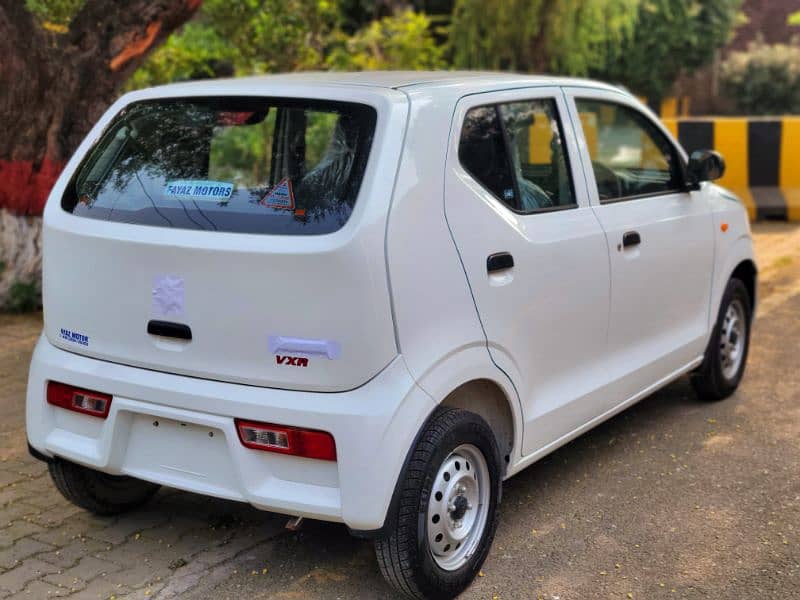 Suzuki Alto 2022 4