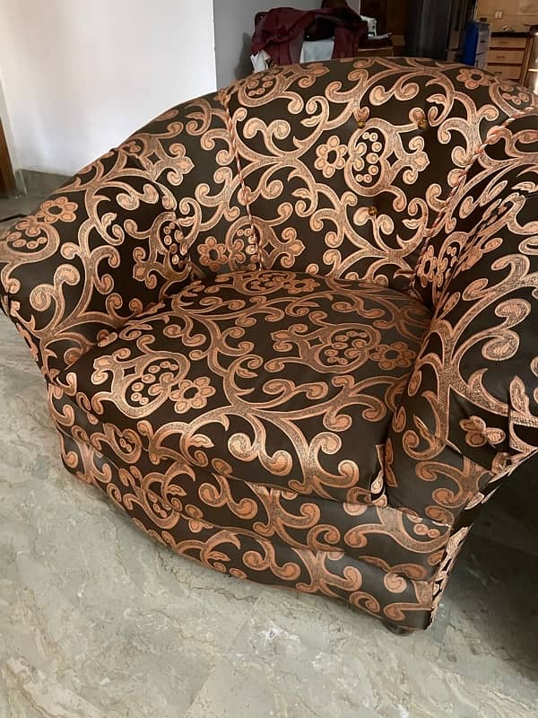 2 seater sofa 3