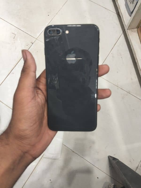 i phone 8Plus Non Pta 64Gb 3