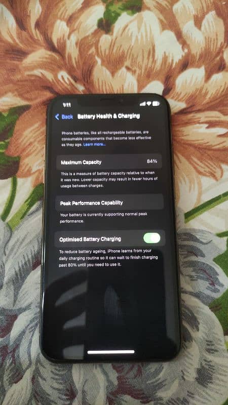 iPhone xs 256gb factory unlock 9