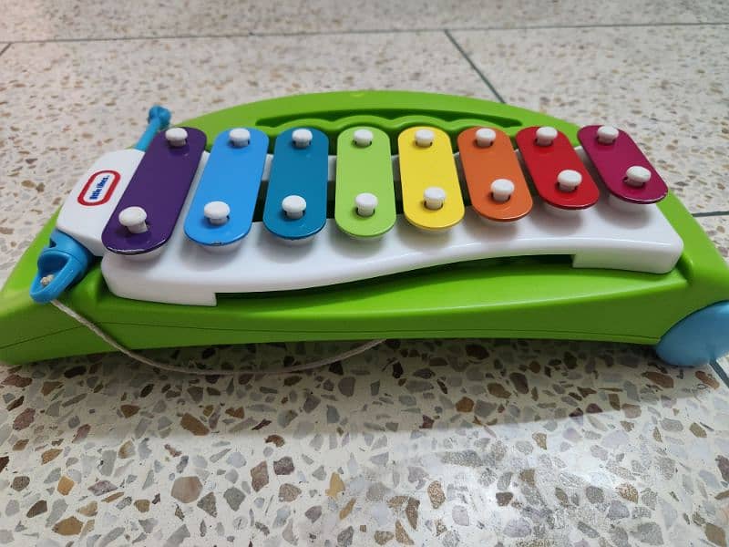 MGA Entertainment LIMITED Little Likes Xolophone purchased from Qatar 1