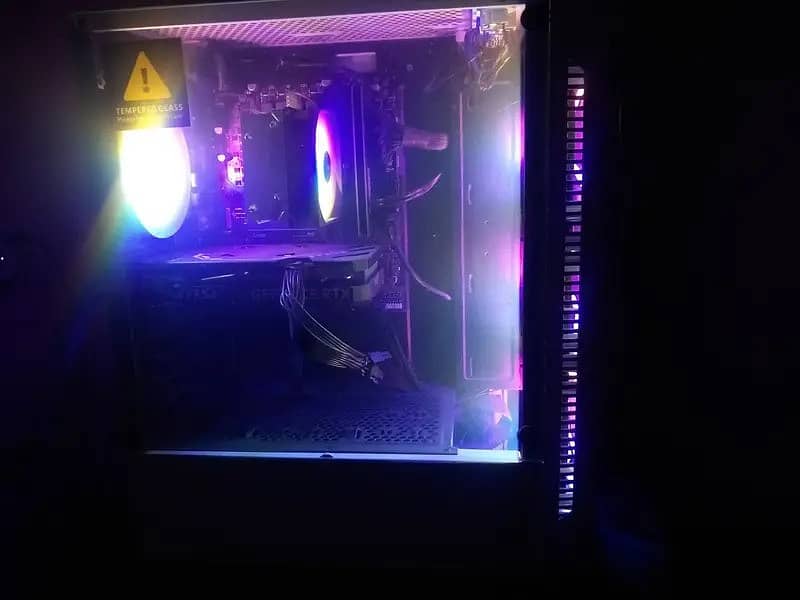 Gaming PC with msi rtx 4060ti 16gb(under warranty) Gaming PCs