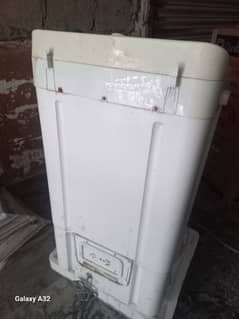 Dawlance 6100 washing machine for sale