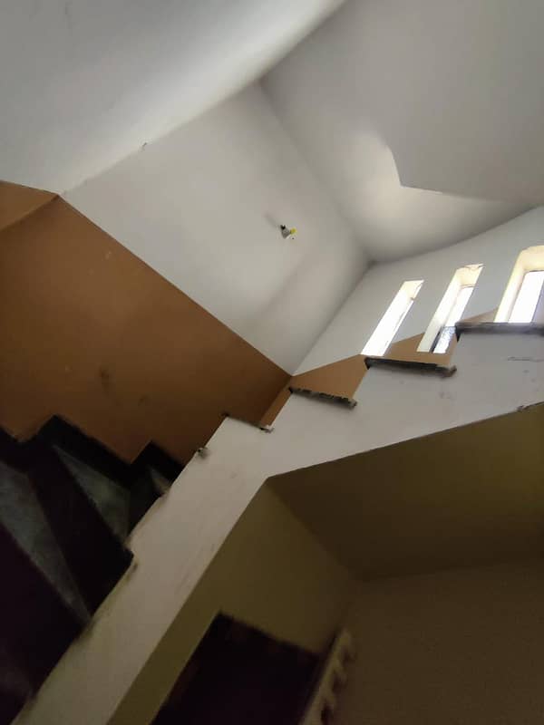 10 Marla House For Sale In Paragon City Lahore 2